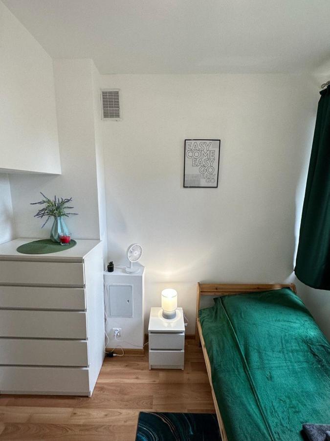 Anielewicza 26 Rooms Варшава Екстериор снимка